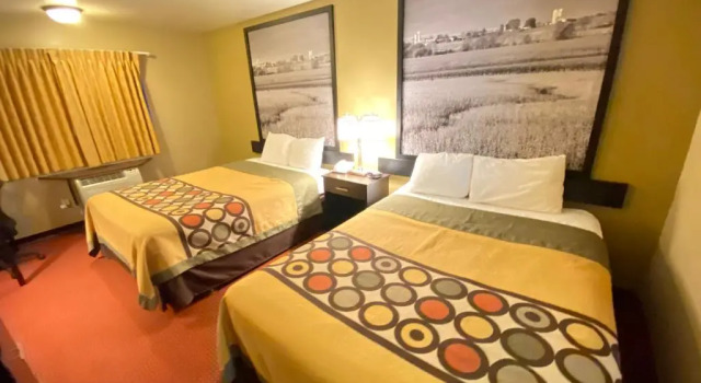 Номер Deluxe Super 8 by Wyndham Eau Claire WI