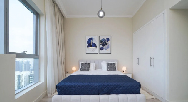 Chic Marina View Living in a Two Bedroom, Забронировать Апартаменты/квартира Апартаменты Эмирата Дубая, рядом с Dubai Marina Yacht Club, Апартаменты/квартира