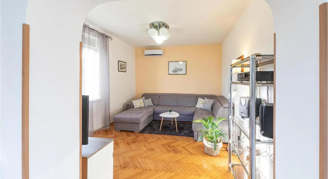 Apartment Kastel Kambelovac 10, Забронировать Апартаменты/квартира Каштел-Камбеловац Каштела