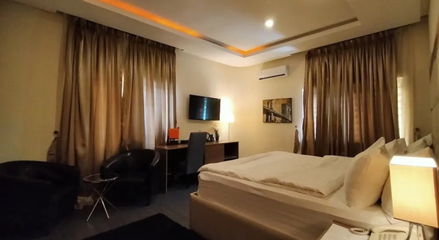 Camera Executive Iris Hotel