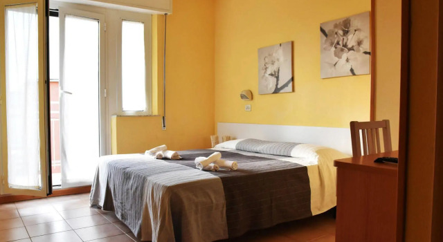Hotel Graziella, Забронировать Отель Отели в центре Беллария-Иджеа-Марина, в центре