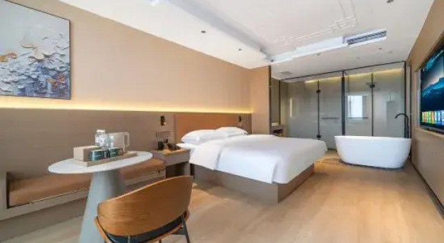 Люкс MEHOOD EZZI Hotel (Xinxiang Huixian)