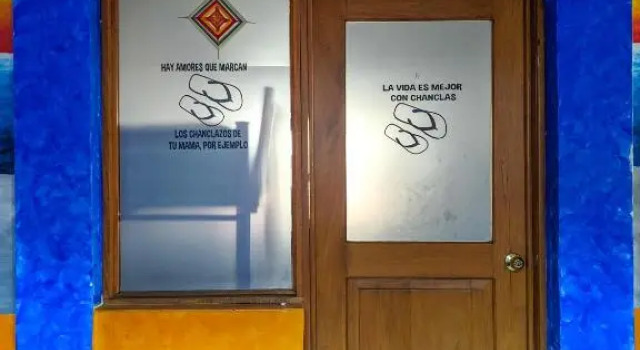 Кровать в общем номере Chanclas Hostel Vallarta