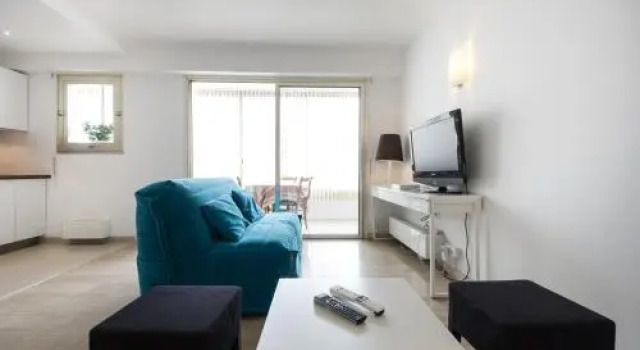 Cannes centre plage du midi, Забронировать Отель Бизнес-отели Канн, рядом с Музей моря, 4* 5*
