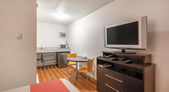 Номер Deluxe Skyline Motel