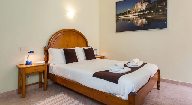 Camera Superior HOSTAL DORIS