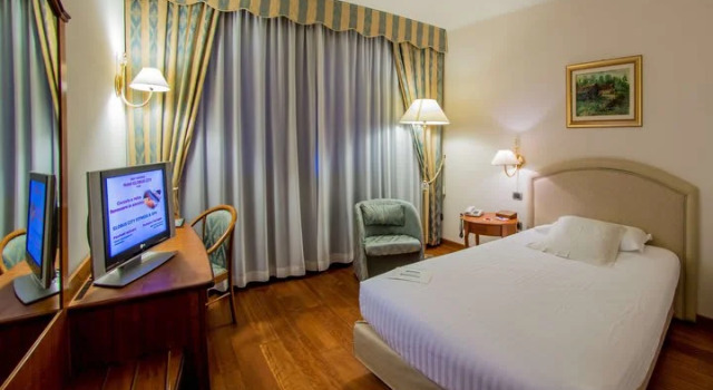Люкс c 1 комнатой Best Western Hotel Globus City