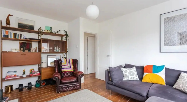 Relaxing 2 Bedroom Top Floor Apartment in Bethnal Green, Забронировать Апартаменты/квартира Апартаменты Лондона, рядом с Trinity Green Almshouses, Апартаменты/квартира
