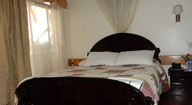 Bontana Hotel Nakuru, Rezervovat Hotel Hotely v Nakuru s parkováním, Parkování