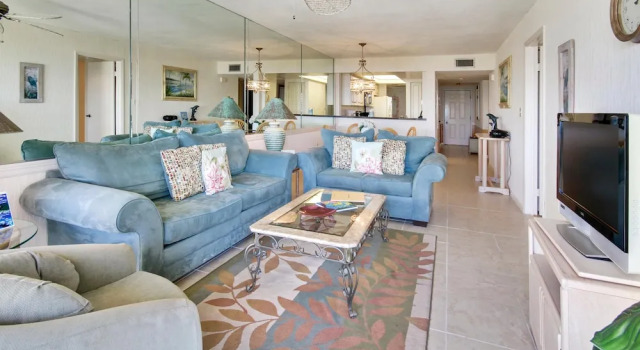 Land's End 303 Building 8 Beachfront With Private Balcony!