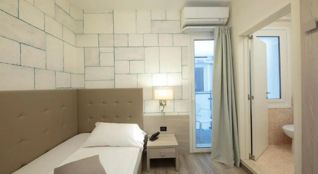 Номер Standard Hotel Monaco
