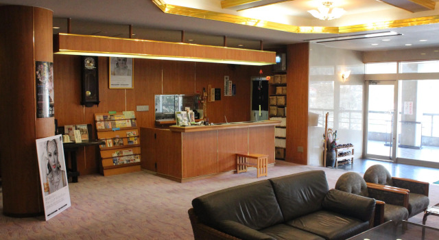 Gero Onsen Tsurutsuru no Yu Minorisou, Boek Hotel Hotels in Tokai met parkeren, Parkeren