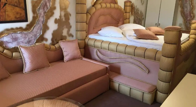Трёхместный номер Standard Bali Colosseum Hotel