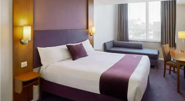 Отель Premier Inn Inverness Centre Millburn Rd