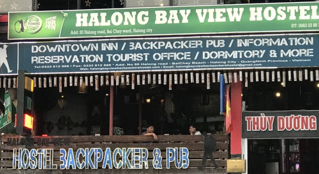 Halong Bay View Hostel, Забронировать Хостел Отели Халонг с парковкой, Парковка