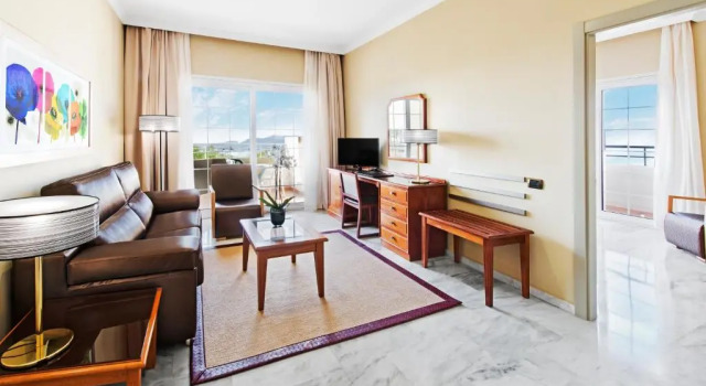 Семейный номер Superior Elba Motril Beach & Business Hotel