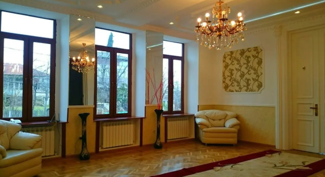 Edemi Hotel, Rezervovat Hotel Hotely v Imereti s parkováním, Parkování