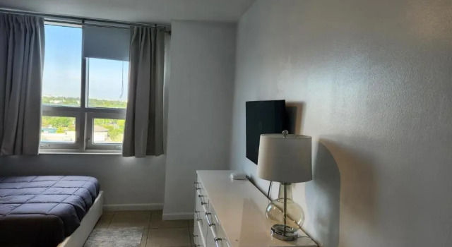 Апартаменты Superior Wonderful 1 bedroom condo in Midtown
