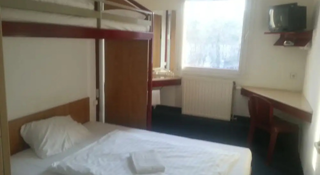 Two7 Hotel, Book Motel Hotels in Bremen with Parking, Parking
