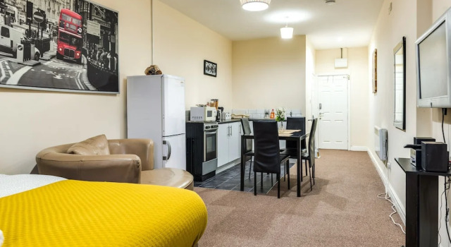 Jabosa International Homes, Забронировать Отель Отели Англии 3 звезды, 3*