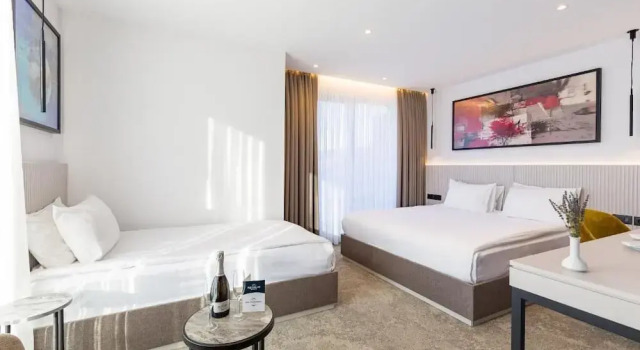 Номер Deluxe Regnum Banya Thermal Hotel