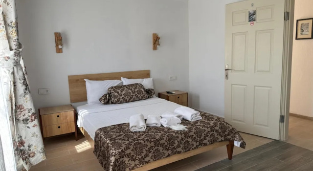 Deluxe Dvoulůžkový s manželskou postelí pokoj a výhledem do zahrady Adayel Otel & Bağ Evi