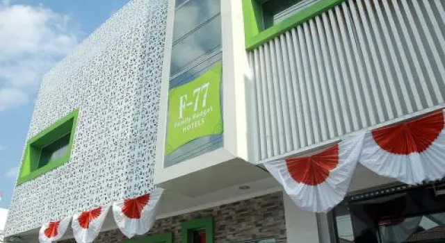 Family Budget Hotels F77