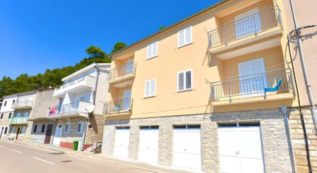 Apartment Niksa, Varaa Huoneisto Novigrad Kroatia