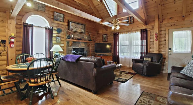 Alpine Ski Lodge, Забронировать Дом для отпуска Коттеджи Гатлинберг, Коттедж