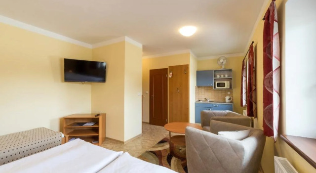 Hotel Admiral, Забронировать Отель Липно-над-Влтавой Водохранилище Липно