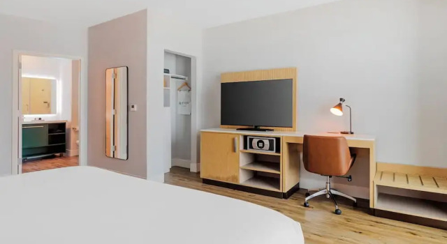 Двухместный номер Standard EVEN Hotel Waco - University Area by IHG