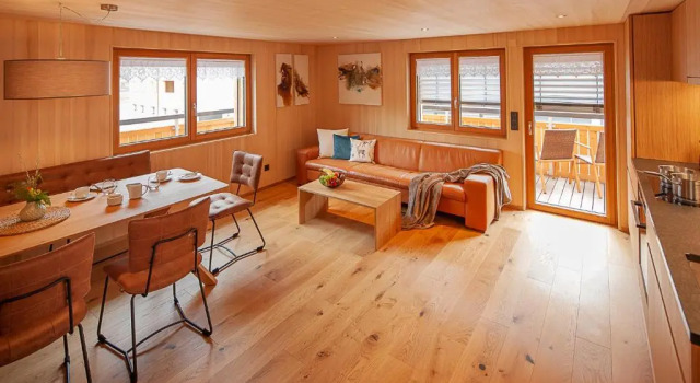 Alpin Aparts, Rezerwuj Apartament Hotele w Bregenzerwald z parkingiem, Parking
