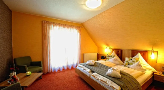 Двухместный номер Standard с балконом Landhotel Talblick
