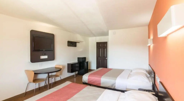 Четырёхместный номер Standard Motel 6-Wichita Falls, TX - North