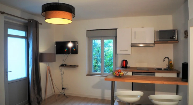 Studio moderne et calme hypercentre