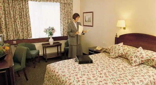 Grosvenor House, Забронировать Отель Отели Шефилд 3 звезды, рядом с Лазертаг-клуб Quasar Sheffield, 3*