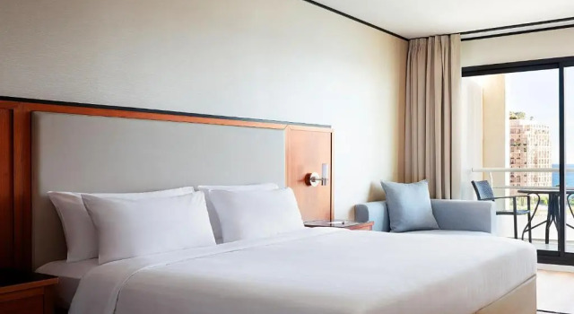 Двухместный номер Prestige с балконом и с видом на море Riviera Marriott Hotel La Porte De Monaco