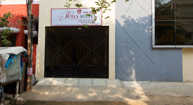 Treebo Trend Mel's Suites Indiranagar, Réserver Hôtel Hôtels à Karnataka avec parking, Parking