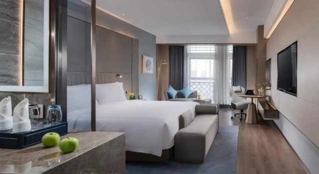 Golden Tulip Hotel, Rezerwuj Hotel Hotele 4-gwiazdkowe w Guangdong, 4*