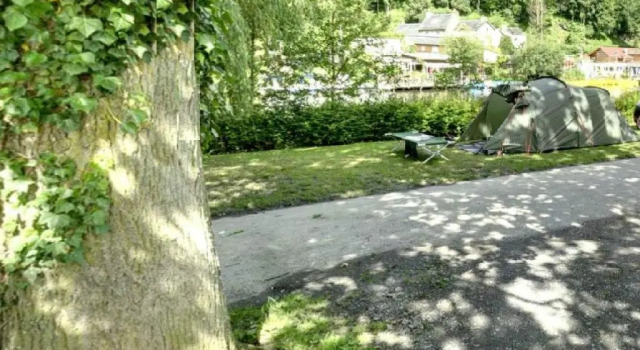 Шале Camping des Rochers des Parcs