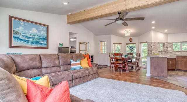 Blake House, Book Hotel Rockaway Beach Oregon Coast