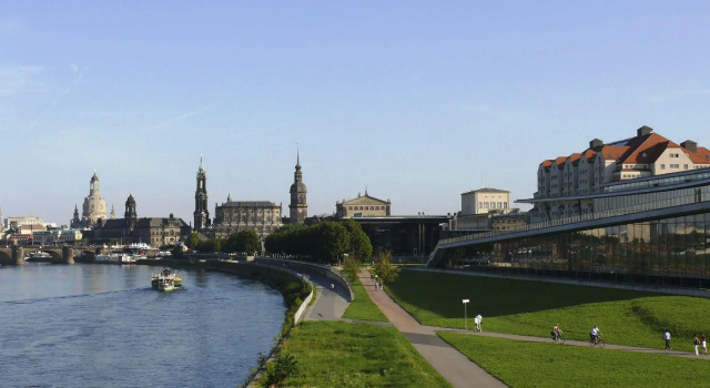 Семейный номер Standard Maritim Hotel Dresden