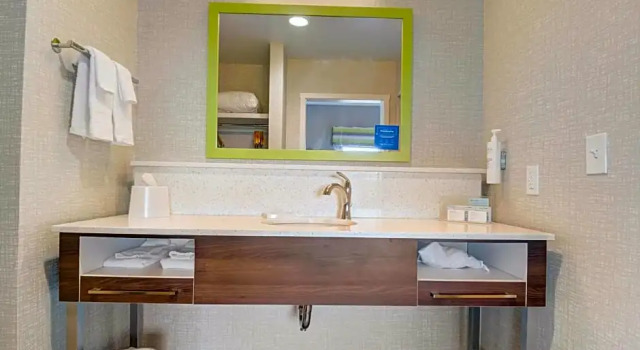Студия Hampton Inn & Suites Williamstown Ark Encounter, Ky