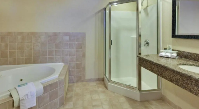 Люкс Holiday Inn Express San Francisco Airport North by IHG