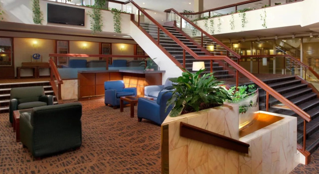 Coast Plaza Hotel and Suites