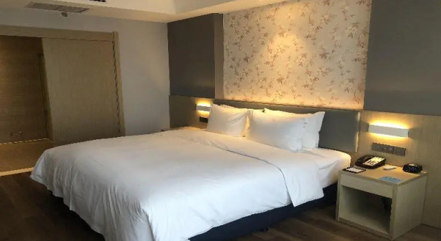 Номер Standard Holiday Inn Express Linyi Riverside by IHG