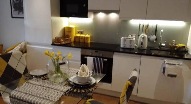 Whole Apartment 5mins to East Croydon & Concierge, Varaa Huoneisto Asunnot kohteessa Merseyside, Huoneisto