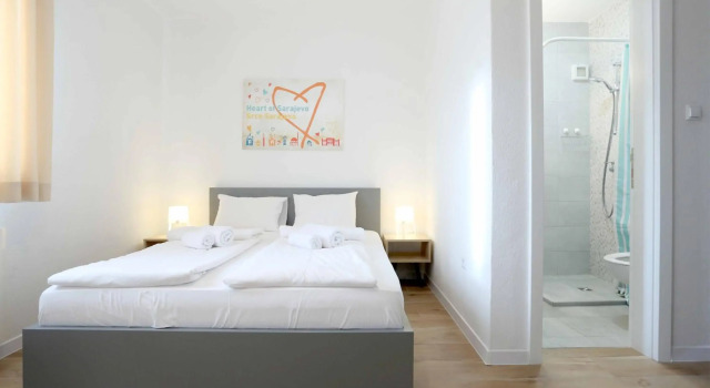 Hostel Kucha, Забронировать Хостел Недорогие отели Сараево, рядом с Фонтан Себилж, недорого