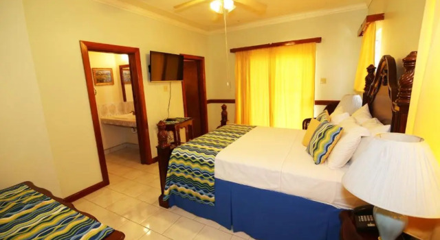 Rayon Hotel