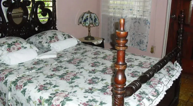 Alberta place, Prenota Hotel Kingston Giamaica